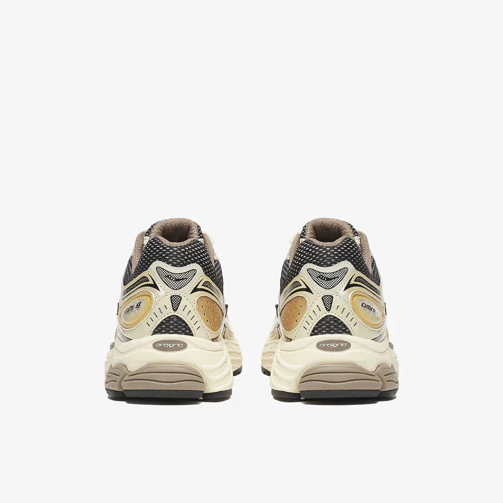 SAUCONY PROGRID OMNI 9