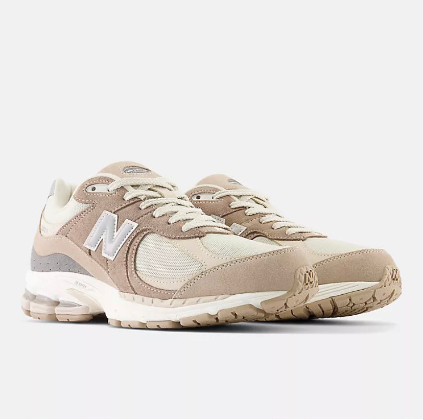 New Balance 2002R Cream - New Balance