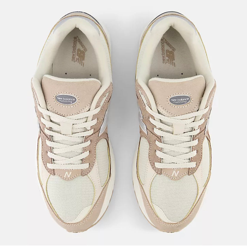 New Balance 2002R Cream - New Balance