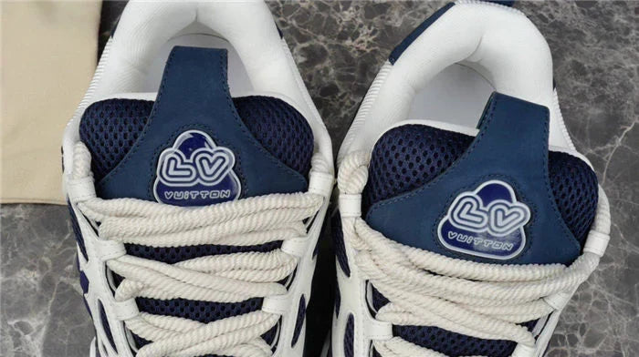LOUIS VUITTON SKATE SNEAKER MARINE ET BLANC
