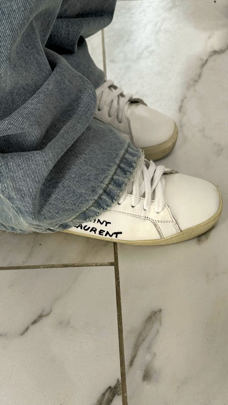 Sneakers Saint