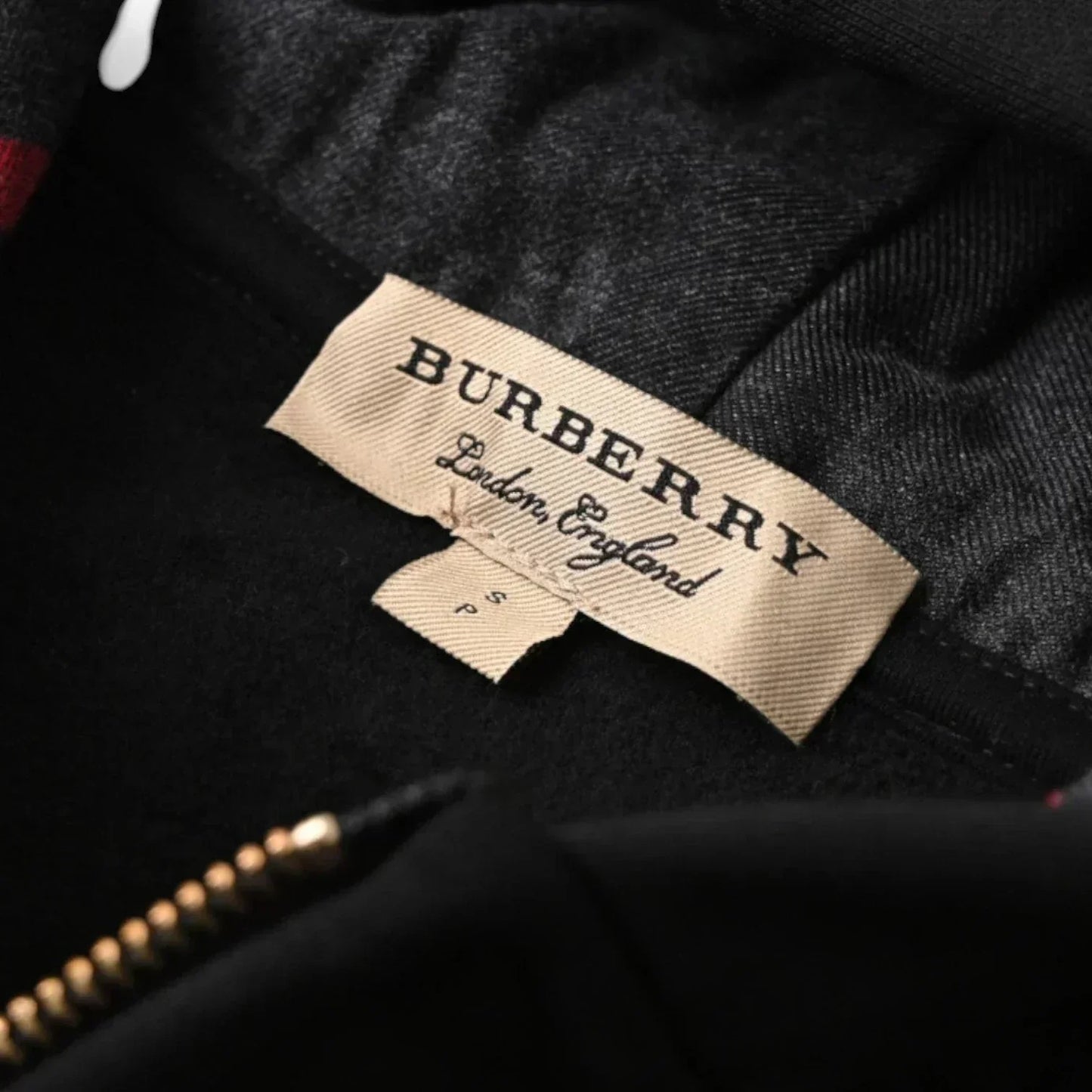 BURBERRY | Zip